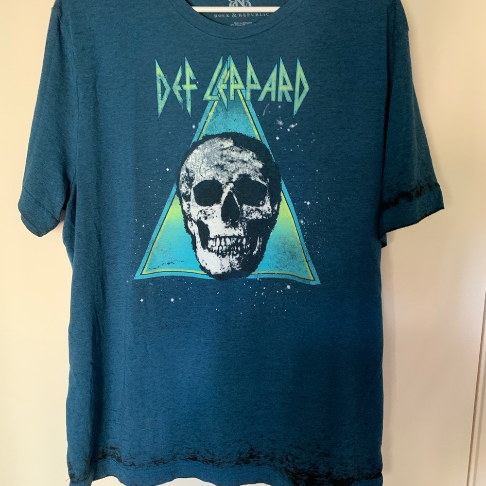 New Def Leppard T-shirt